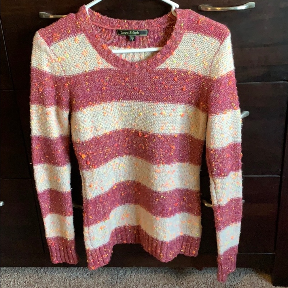 Love Stitch Pullover Sweater size Small